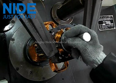 Efisiensi tinggi Air Conditioner Motor Stator Winding Inserting Machine
